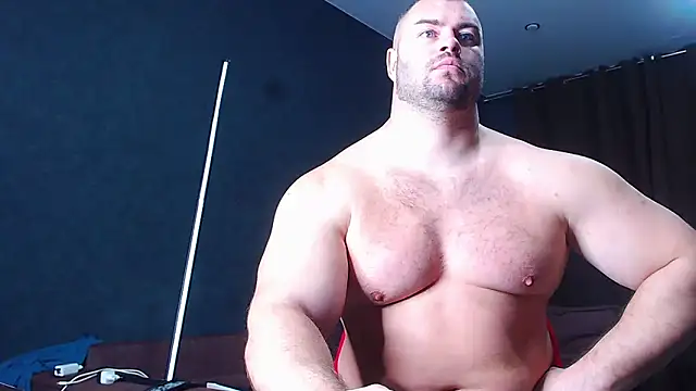 muscularjohnforuX online show from December 4, 2025, 7:17 am