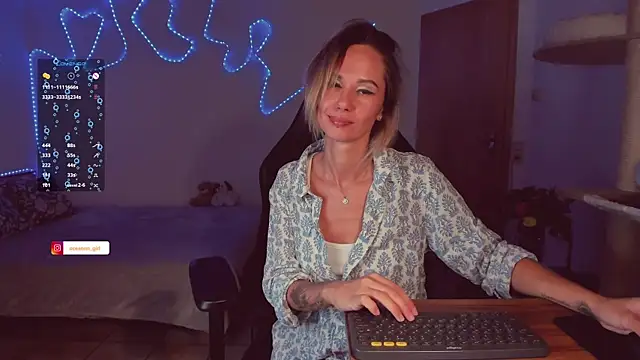 trafka murafka online show from November 9, 2025, 4:38 pm