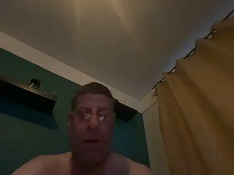 bigboy6880 online show from April 11, 2026, 5:12 am