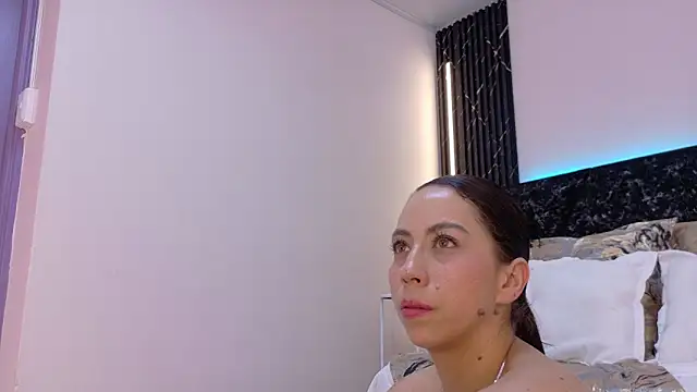 niky smit online show from January 24, 2025, 5:53 pm