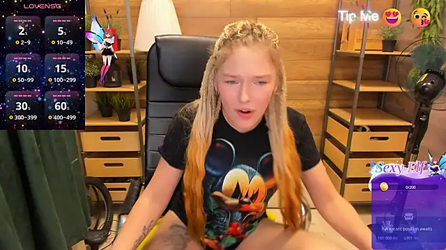 Snapshot of _fiona_Love chatting on February 7, 2025, 12:09 am fiona Love online show from February 7, 2025, 12:09 am