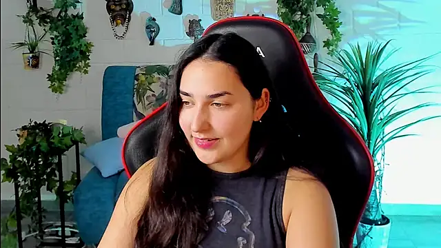 CeceliaJohnson online show from January 16, 2025, 2:19 pm