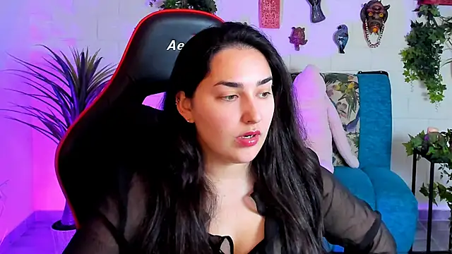 CeceliaJohnson online show from March 11, 2025, 8:09 am