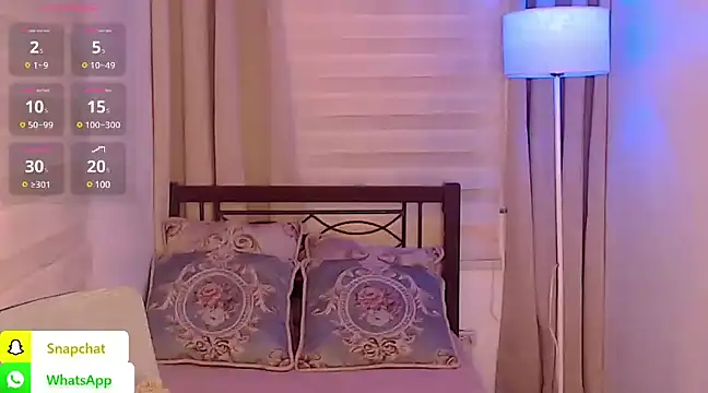 QUEEN GIAMOORE69 online show from January 9, 2025, 10:20 pm