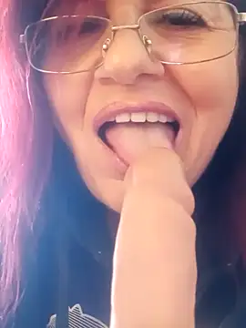 CALDA-AKIRA online show from October 3, 2025, 12:24 pm