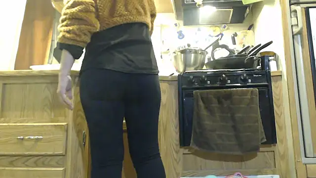 sexyinpantyhose online show from February 8, 2025, 5:40 am