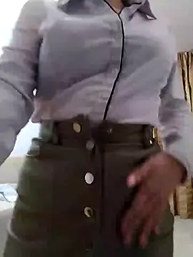 Snapshot of baby_sweet_girl_ chatting on January 13, 2025, 2:07 am baby sweet girl online show from January 13, 2025, 2:07 am