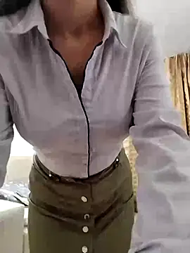 Snapshot of baby_sweet_girl_ chatting on February 2, 2025, 9:23 pm baby sweet girl online show from February 2, 2025, 9:23 pm