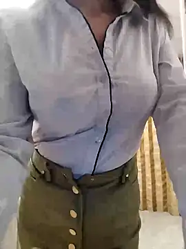 Snapshot of baby_sweet_girl_ chatting on February 16, 2025, 9:27 pm baby sweet girl online show from February 16, 2025, 9:27 pm