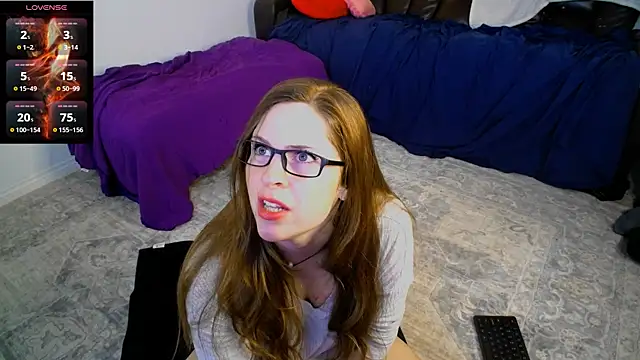 Snapshot of Scarlett_Gushes chatting on November 27, 2025, 5:09 am Scarlett Gushes online show from November 27, 2025, 5:09 am