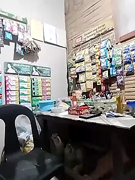 lickmepussy21 online show from September 22, 2025, 9:17 pm