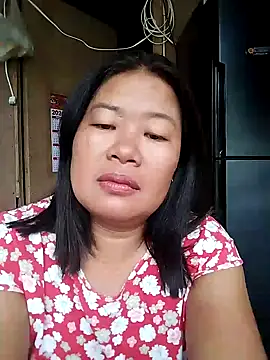 Snapshot of lickmepussy21 chatting on February 19, 2026, 11:45 pm lickmepussy21 online show from February 19, 2026, 11:45 pm