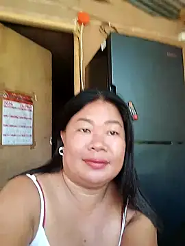 Snapshot of lickmepussy21 chatting on May 12, 2026, 11:13 pm lickmepussy21 online show from May 12, 2026, 11:13 pm