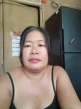 Snapshot of lickmepussy21 chatting on June 11, 2026, 2:33 am lickmepussy21 online show from June 11, 2026, 2:33 am