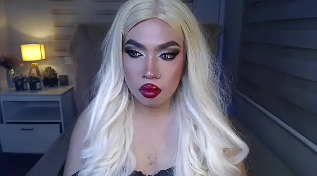 RebecaNextToYou online show from March 7, 2025, 8:33 pm