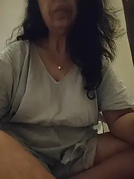 Susannemilf online show from April 2, 2026, 3:26 am