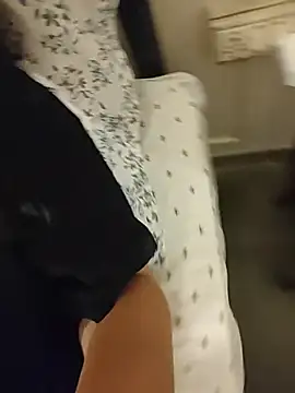 Susannemilf online show from April 6, 2026, 4:10 am