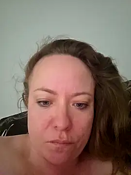 julimonroe online show from April 19, 2026, 10:14 am