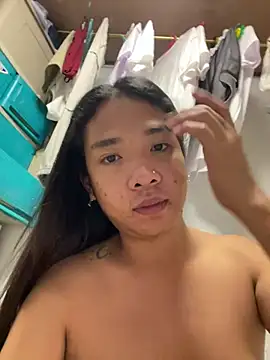 Valentinasbody online show from December 6, 2024, 1:22 pm