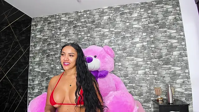 HeidyWillss online show from January 15, 2025, 7:23 pm