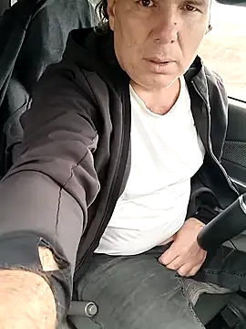 Saysomething3 online show from September 29, 2025, 9:58 am