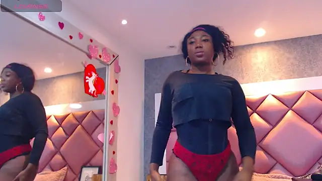 DanielaDuff online show from November 30, 2025, 7:51 pm