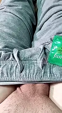 Snapshot of funcock78 chatting on March 1, 2025, 3:53 am funcock78 online show from March 1, 2025, 3:53 am