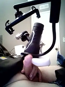 Snapshot of funcock78 chatting on November 23, 2025, 12:43 am funcock78 online show from November 23, 2025, 12:43 am