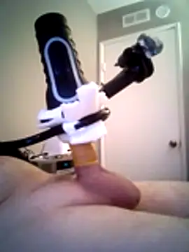 Snapshot of funcock78 chatting on December 17, 2025, 2:56 pm funcock78 online show from December 17, 2025, 2:56 pm