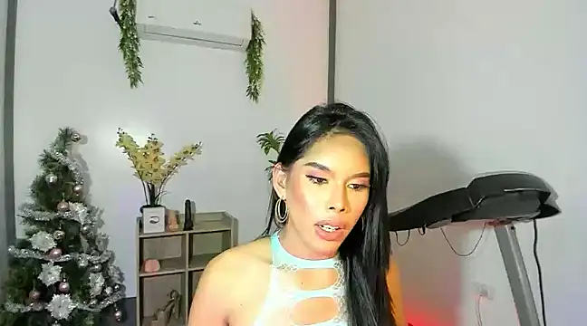 Snapshot of SweetlikeCandee chatting on December 6, 2024, 10:49 am SweetlikeCandee online show from December 6, 2024, 10:49 am