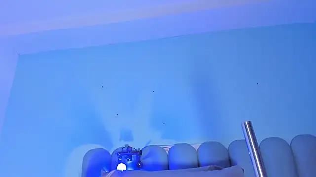 littless angel online show from October 13, 2025, 1:16 am