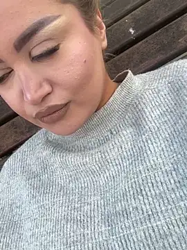 EmiliaPetrova online show from March 6, 2025, 4:49 pm