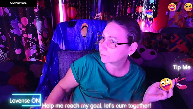 mature lisa naughty online show from January 21, 2025, 2:37 pm