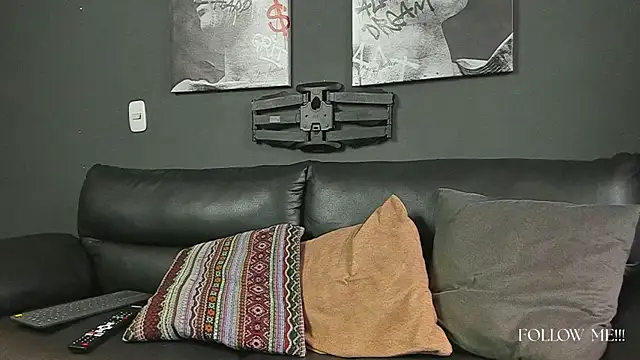 Davevilboy online show from November 6, 2025, 12:28 pm