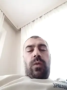 kevgir08 online show from December 9, 2024, 9:49 am