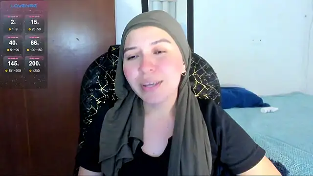 Snapshot of MatchedEyebrow chatting on April 27, 2026, 8:18 pm MatchedEyebrow online show from April 27, 2026, 8:18 pm