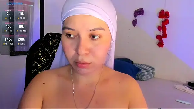Snapshot of MatchedEyebrow chatting on May 9, 2026, 8:58 pm MatchedEyebrow online show from May 9, 2026, 8:58 pm