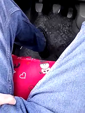 feet toes online show from February 21, 2025, 10:17 am