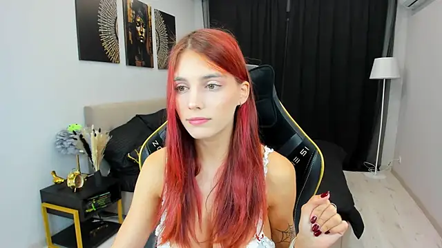 RedLipse online show from September 13, 2025, 2:22 am