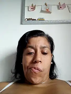 Molly newman6 online show from September 28, 2025, 5:07 pm