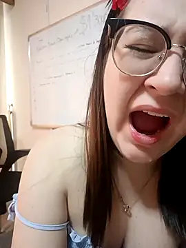 HunnyyLove online show from December 7, 2024, 4:47 pm