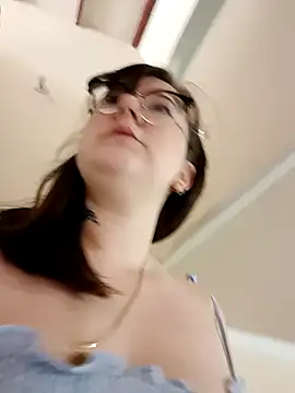 HunnyyLove online show from December 31, 2024, 8:45 pm