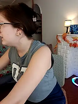 HunnyyLove online show from January 27, 2025, 7:13 pm