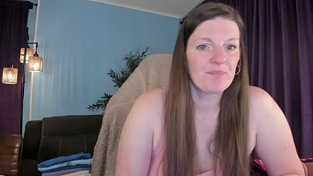 Kelly Carolina online show from March 17, 2026, 12:08 pm