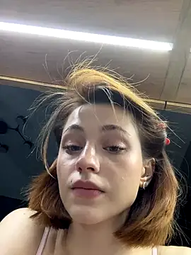 Camilla Railian online show from October 10, 2025, 4:06 pm