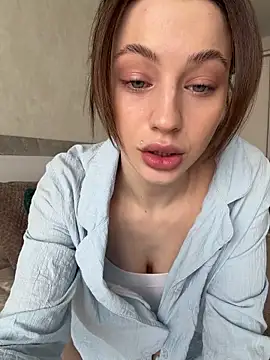 Camilla Railian online show from April 19, 2026, 9:30 am