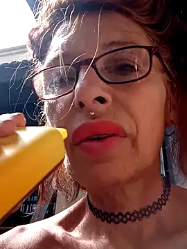 FrozenWaffle online show from February 15, 2025, 6:23 pm