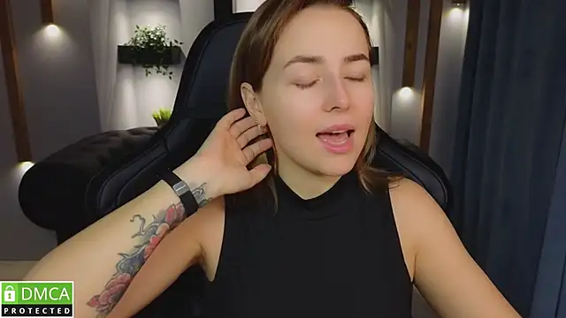 Mira Mermayd online show from January 5, 2025, 1:03 am