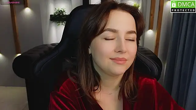 Mira Mermayd online show from March 6, 2025, 4:41 am