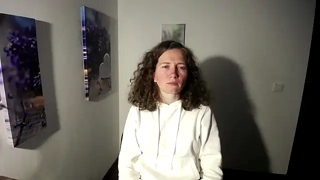 Sexy MargoX  online show from April 15, 2026, 9:59 pm